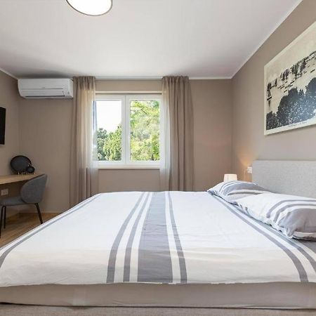 Vista Mare Apartment Пореч Екстер'єр фото