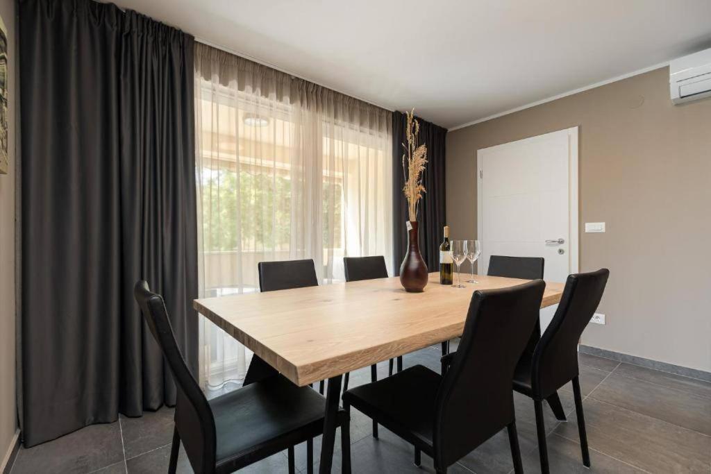 Vista Mare Apartment Пореч Екстер'єр фото